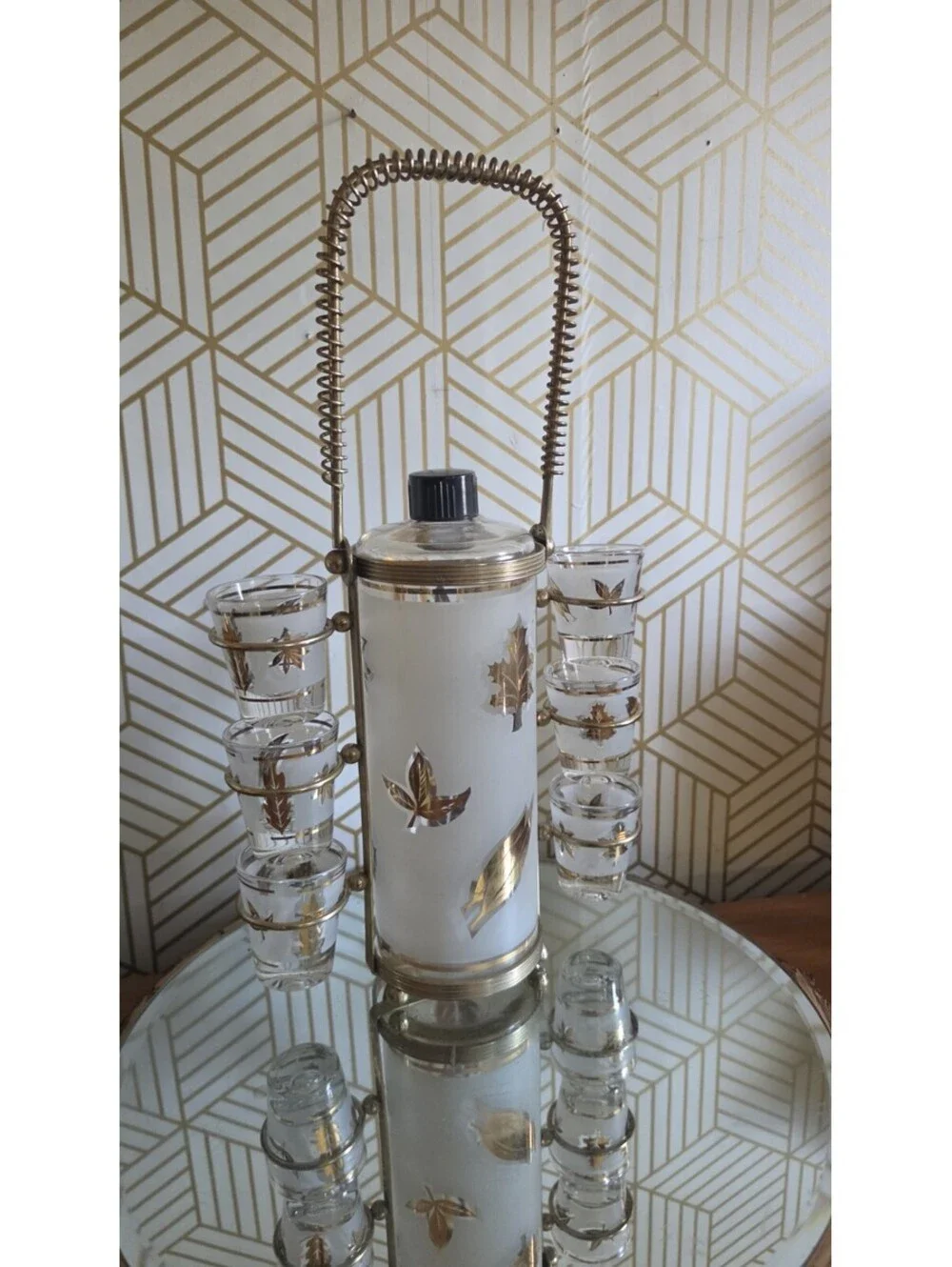 Vintage Libbey Starlyte Gold Leaf Foliage Barware Decanter/ Shot Glass Set Caddy